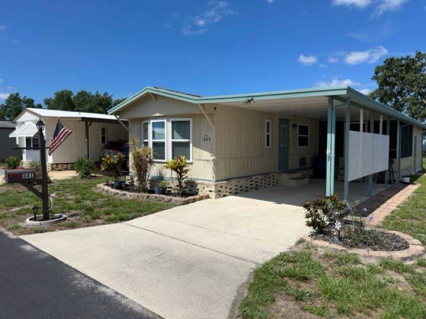 341 Sioux Drive a Winter Haven, FL Mobile or Manufactured Home for Sale